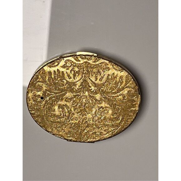 Vtg AVON Brocade Metal Refillable Ladies Powder Compact w Hinged Lid Empty - Picture 7 of 8